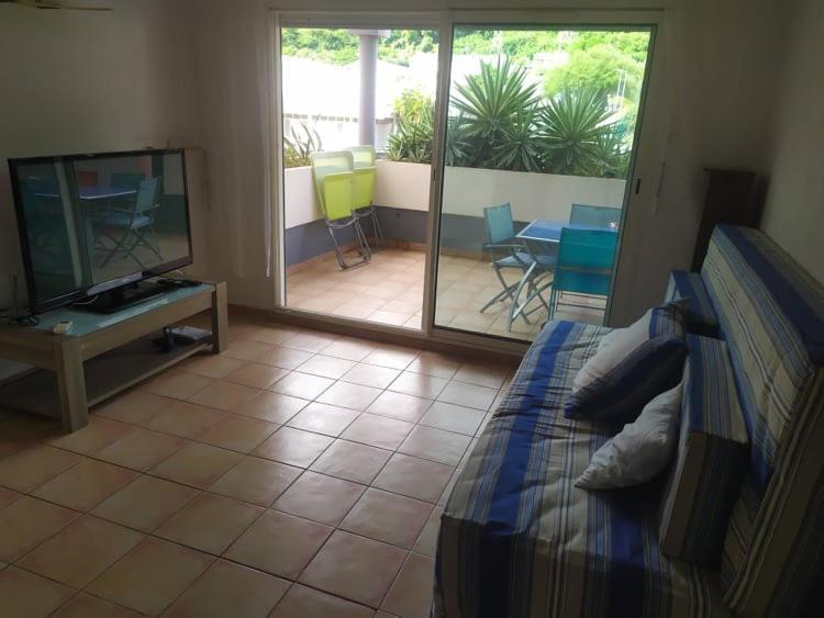 Charmant Appartement En Bord De Mer Avec Piscine Gourbeyre Buitenkant foto